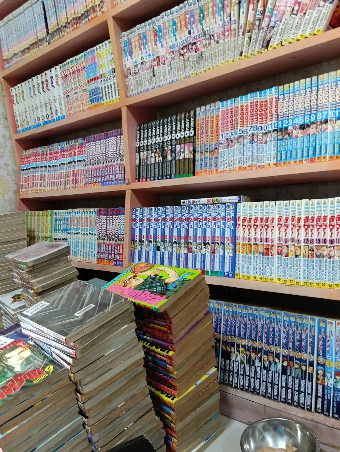 รับซื้อหนังสือการ์ตูน